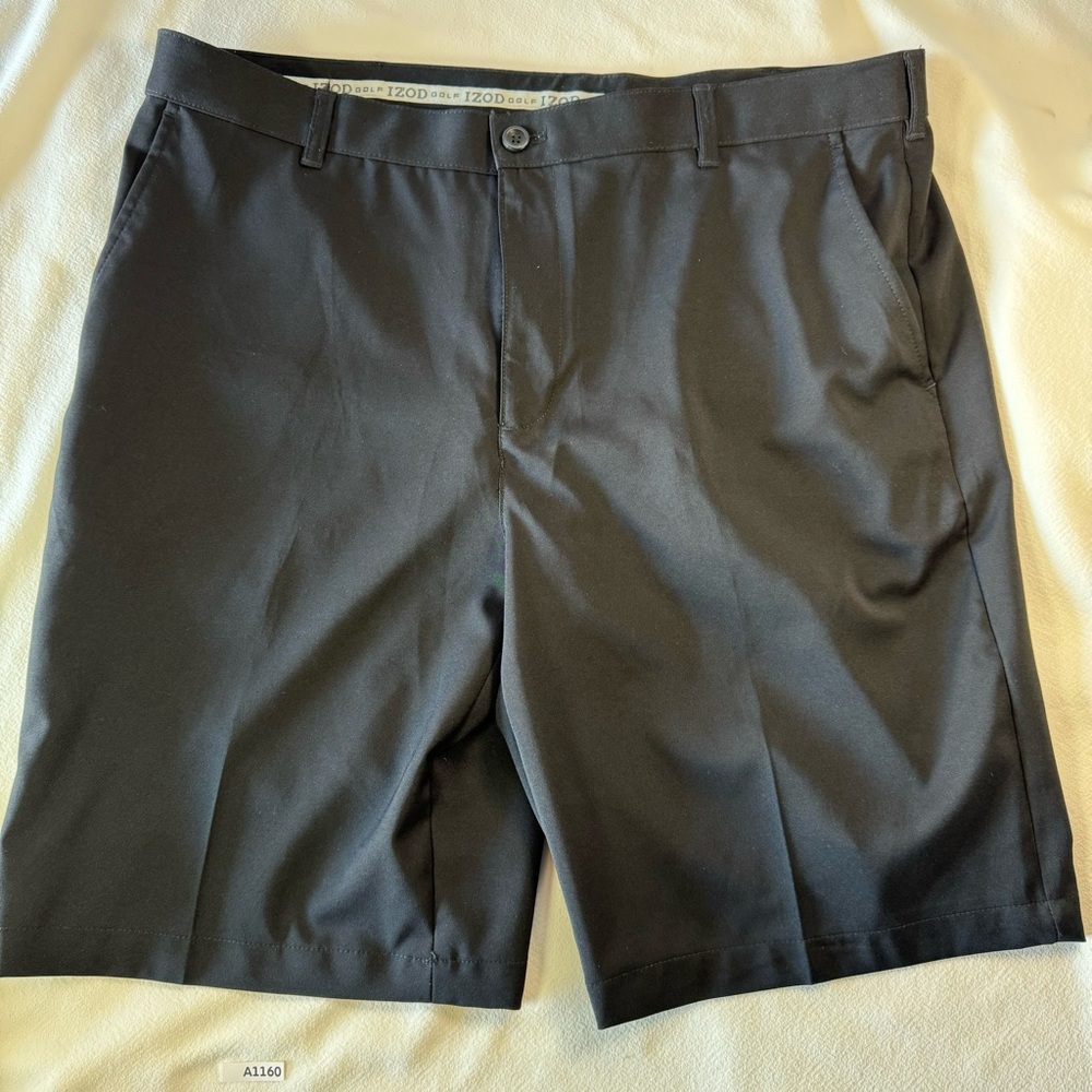 Izod Black Flat Front Shorts Sleek Design
